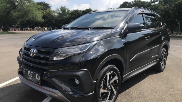 Jual beli mobil Rush bekas Harga Toyota Rush bekas 2021