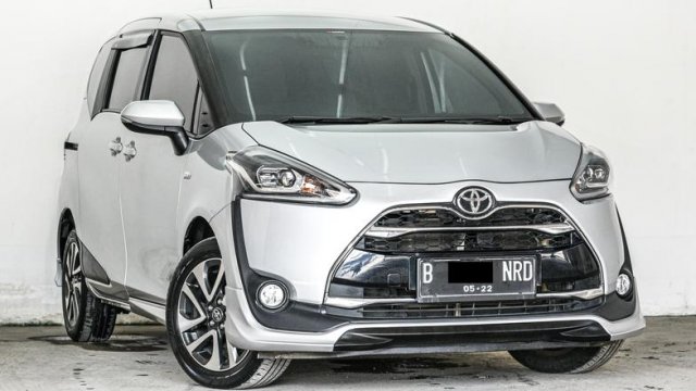  Harga mobil Sienta Jual beli Toyota Sienta bekas Agustus