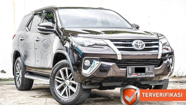 Jual beli mobil Fortuner  bekas  Harga  Toyota  Fortuner  