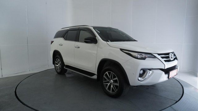 Jual beli mobil Fortuner  bekas  Harga  Toyota Fortuner  