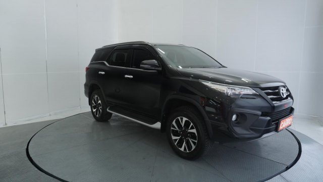 Jual beli mobil Fortuner  bekas  Harga  Toyota Fortuner  