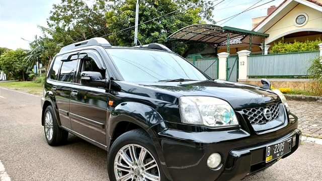 harga nissan x trail bekas 2004