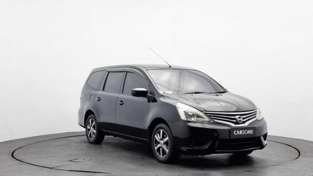 nissan grand livina 2016