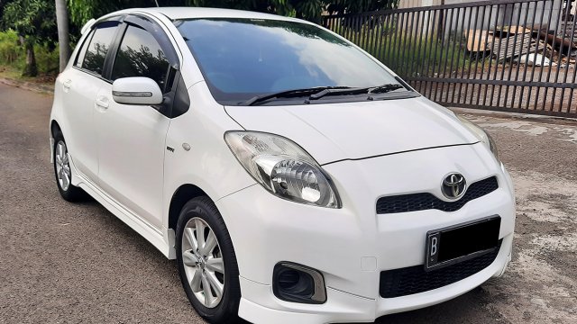 Jual Toyota Yaris Bekas - Cari Mobil Bekas Murah | Cintamobil