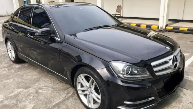 Mercedes Benz c класс Panoramic sunroof