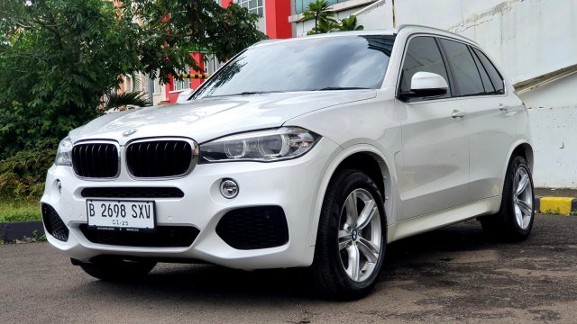 Jual BMW X5 Bekas - Cari Mobil Bekas Murah | Cintamobil