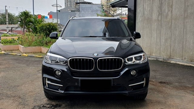 Jual BMW X5 Bekas - Cari Mobil Bekas Murah | Cintamobil