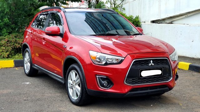 Mitsubishi Outlander с пробегом в Санкт-Петербурге