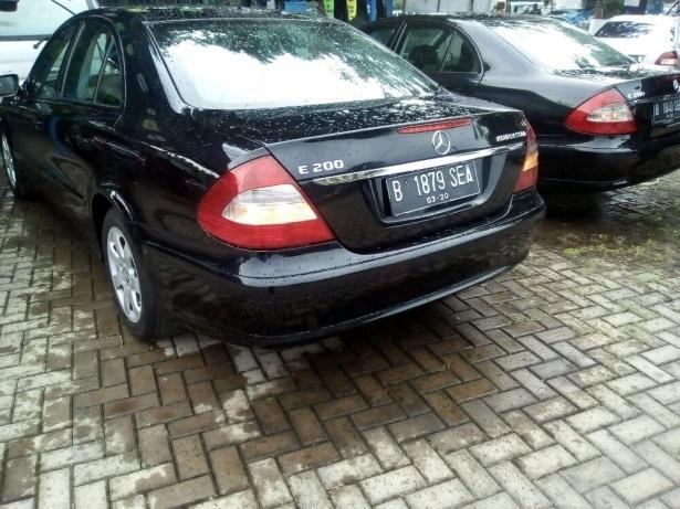 Mercy e200 kompressor th 2009