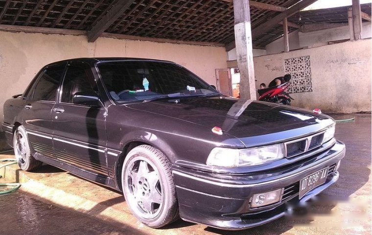 Mitsubishi Eterna 2.0 Manual 1992 Sedan