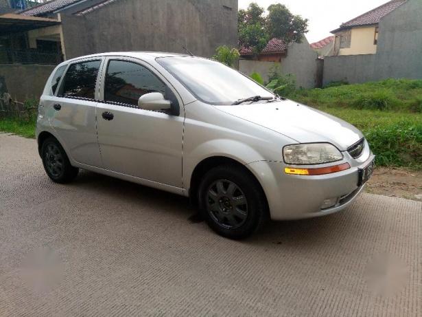 Dijual mobil chevrolet aveo tahun 2003 bandung, nego