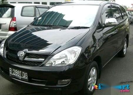Jual Toyota Kijang Innova 2007 mobil super udah pasang ban Besar