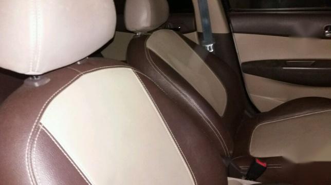 Hyundai i20 2010 manual silver metalik