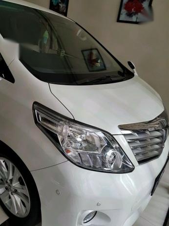 Toyota Alphard Build-Up Jepang 2011