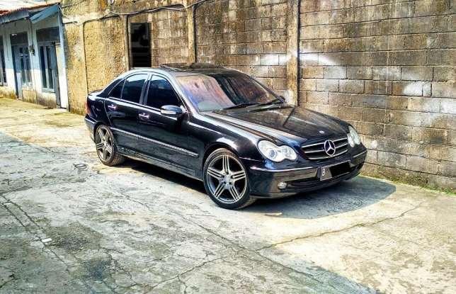 Mercy C320 V6 AVANGARDE FullSpec Limited Edition not c180 c200 c240