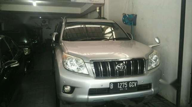 Toyota Landcruiser tahun 2011 