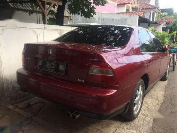 Honda Accord SV4 2.2 AT