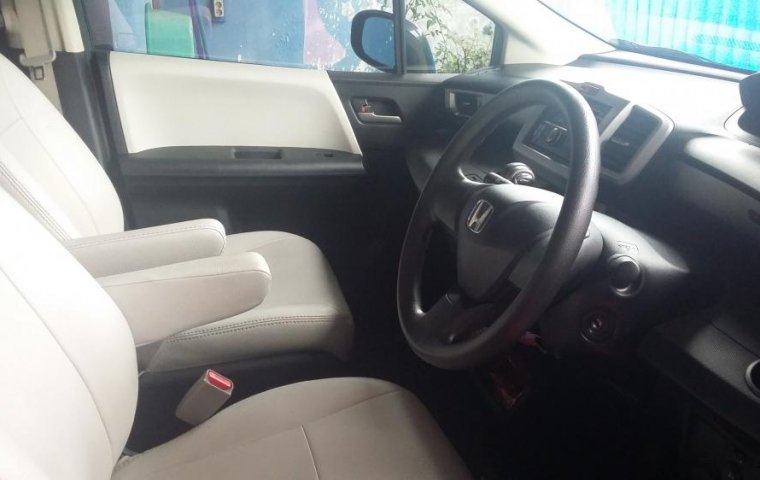 Jual Honda Freed terawat pisan 2012