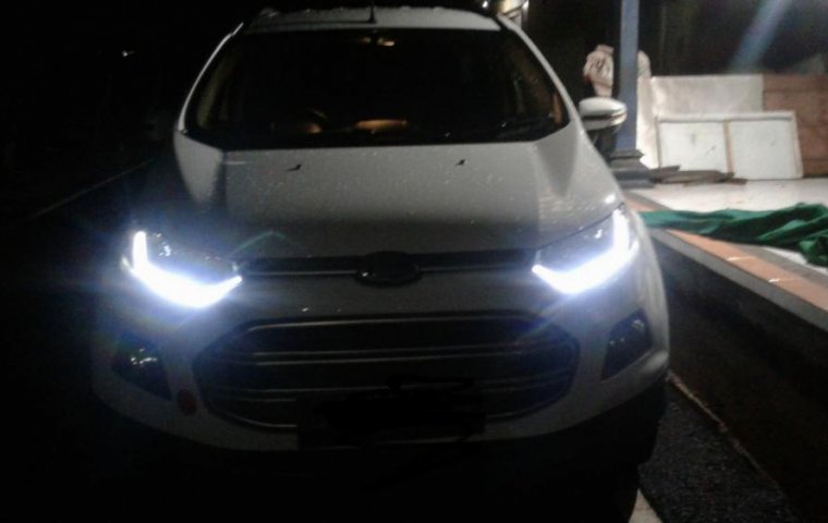 Jual mobil Ford EcoSport 2014