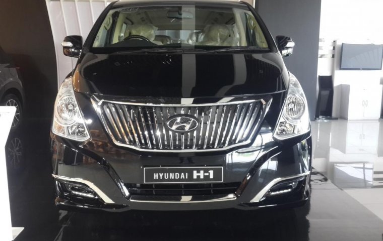 Hyundai H-1 Royale Next Generation 2017 Promo Diskon Harga Kredit Bunga Murah
