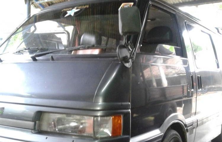 Jual mobil Mazda E2000 1998