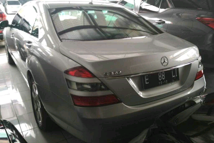 Mercedes-Benz C200 Automatic Tahun 2007