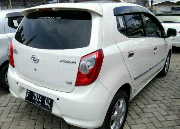 Daihatsu Ayla 1.0L Hatchback 4dr NA 2013