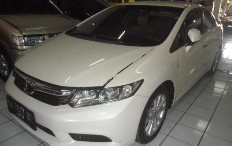 Honda Civic 1.8 i-Vtec 2012 Putih