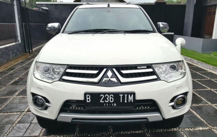 Mitsubishi Pajero Sport Dakar 2.4 Automatic 2013 SUV