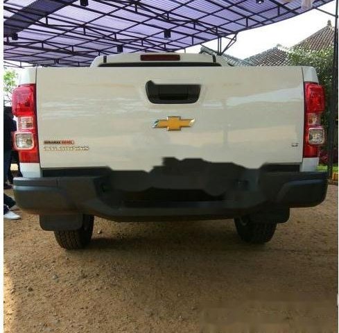 Chevrolet Colorado LT 2017 Pickup Truck Manual