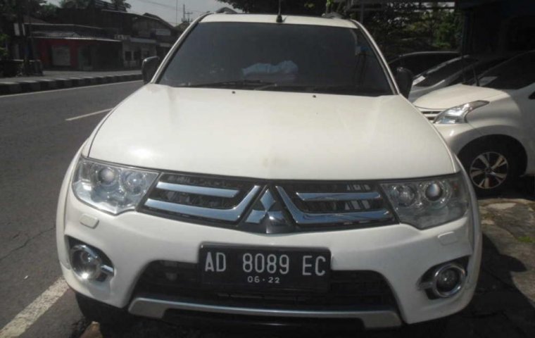 Mitsubishi Pajero Sport Dakar Putih 2014 