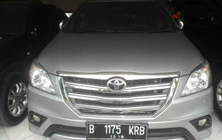 Toyota Kijang Innova G 2014 Abu-abu 