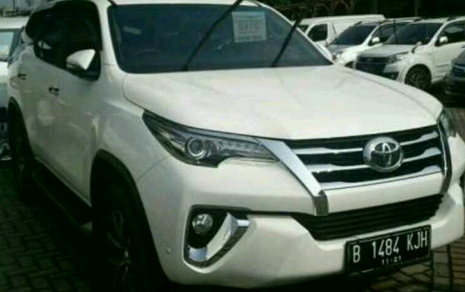 Toyota Fortuner 2.4 Automatic 2016