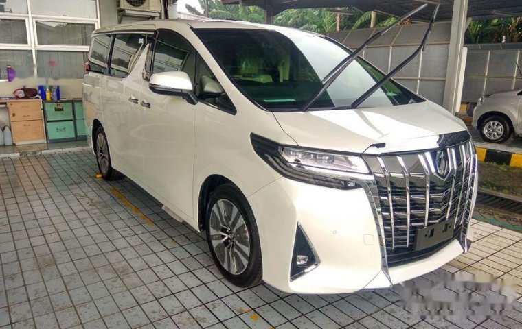 Toyota Alphard X 2018 MPV