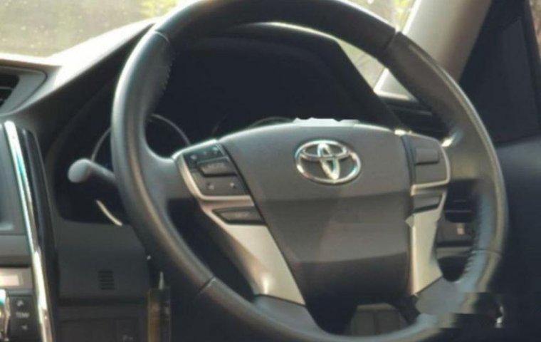 Toyota Mark X 250G 2012 Sedan