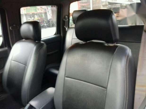 Dijual  Mobil Nissan Frontier DC 4x4 Diesel NP300 2010