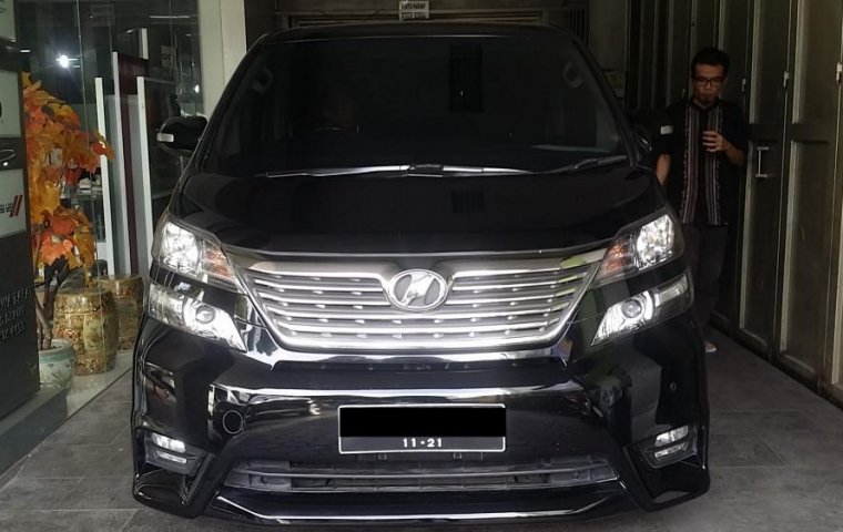 Toyota Vellfire 2.4 NA 2010 Hitam