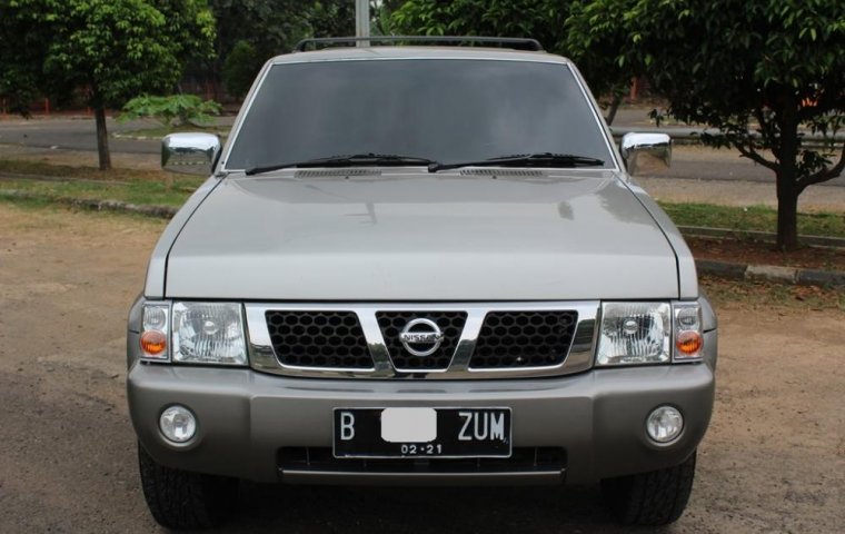 Jual mobil Nissan Terrano Spirit S1 2004