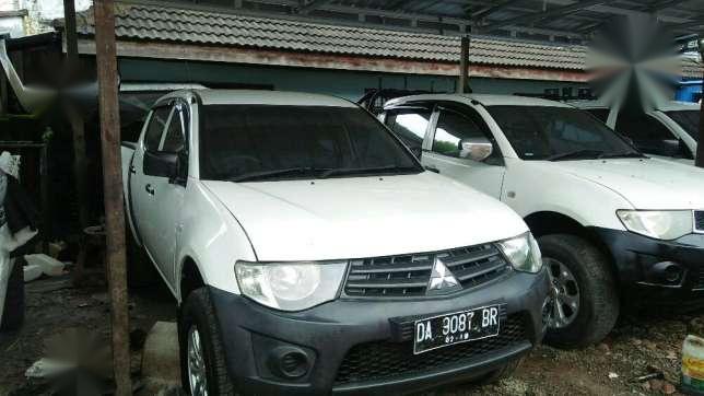 Mitsubishi Triton HD-X  4x4 2014 