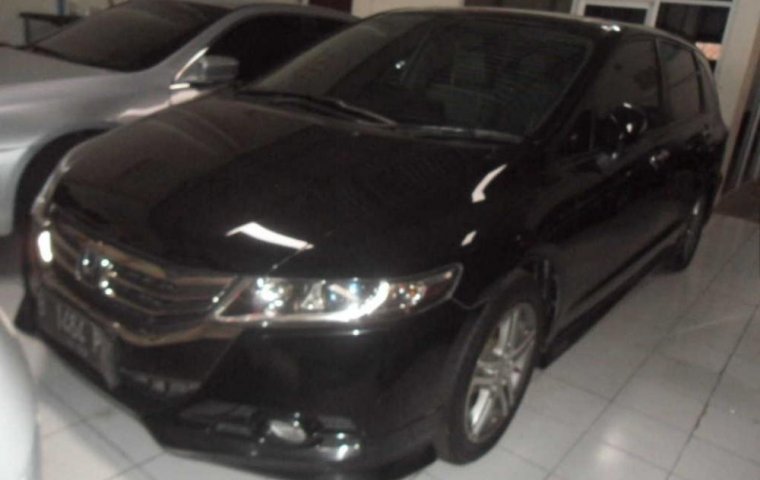 Honda Odyssey Absolute V6 Automatic 2012