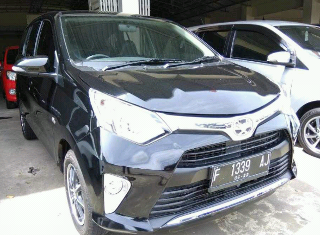 Jual Daihatsu Sigra M 2017