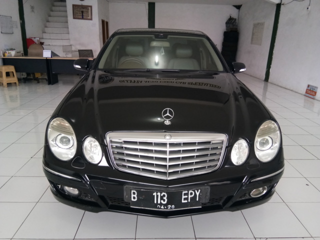 Mercedes-Benz C280 Automatic Dijual 