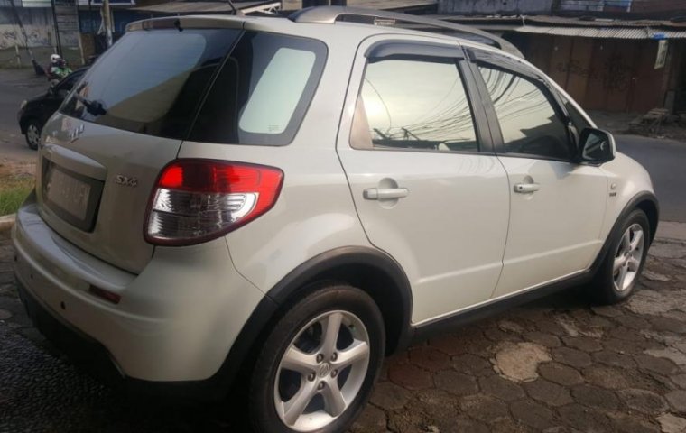 Suzuki SX4 Cross Over 2009 dijual