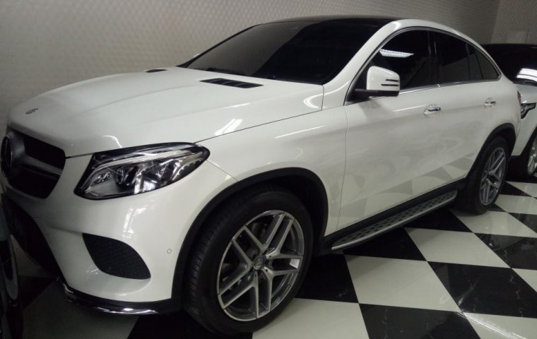 Mercedes-Benz GLE400 2016 dijual