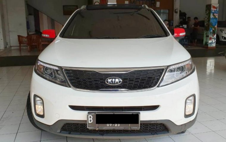 Kia Sorento 2.4 Automatic 2013 dijual