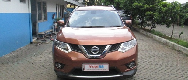 Jual mobil Nissan X-Trail 2.5 2015 