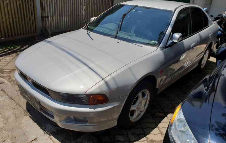Mitsubishi Galant V6-24 1996 dijual