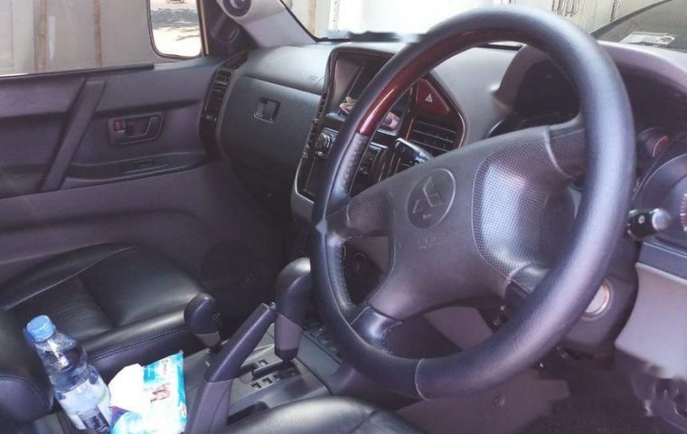 Mitsubishi Pajero 2000 dijual