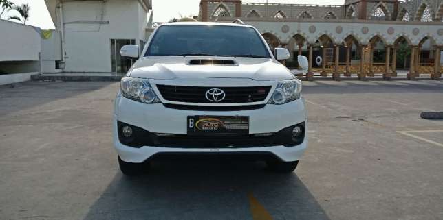 Toyota Fortuner G TRD AT  2013 dijual