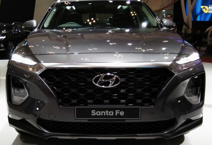 Hyundai Santa Fe 2.2L CRDi 2018 dijual 